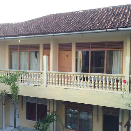 Rita Za Hotel 庫塔 外观 照片